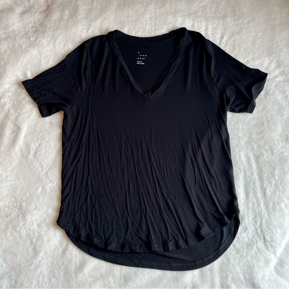 A New Day flowy dress tee, color black, size medium - Picture 1 of 2